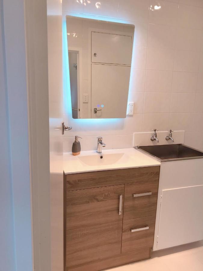 Bright Eden Park Two Bed Townhouse Private Parking Auckland Exterior foto